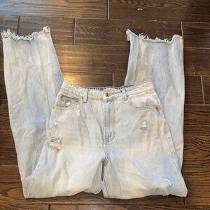 Signature 8 boho Distressed Jeans size medium